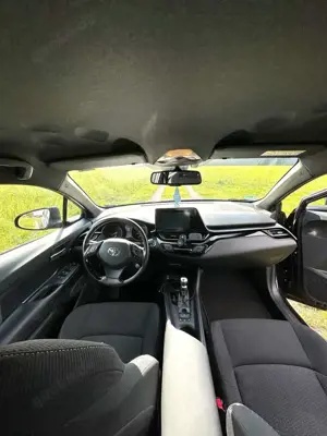 Toyota C-HR C-HR Hybrid Lounge Bild 5