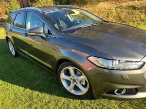 Ford Mondeo Mondeo Turnier 1.6 TDCi Start-Stopp Titanium Bild 3