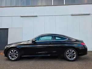Mercedes-Benz C 180 Coupe Leder/LED/Navi/Scheckheft
