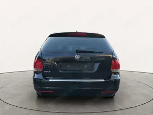 Volkswagen Golf Variant Bi-Xenon/Pano/Carplay/Leder/PDC Bild 4