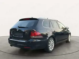 Volkswagen Golf Variant Bi-Xenon/Pano/Carplay/Leder/PDC Bild 5