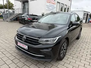Volkswagen Tiguan Life/Navi/LED/Kamera/Alcantara/Erster H.