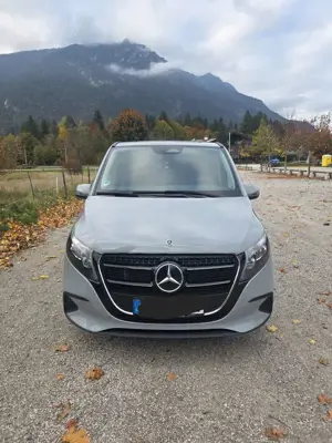 Mercedes-Benz V 220 d kompakt 9G-TRONIC