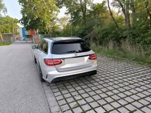 Mercedes-Benz C 63 AMG AMG C 63 T AMG Speedshift 7G-MCT Bild 3