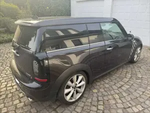 MINI Cooper SD Clubman VOLLAUSSTATTUNG, KAMERA, DESIGN, PANORAMADACH Bild 4