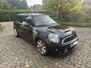 MINI Cooper SD Clubman VOLLAUSSTATTUNG, KAMERA, DESIGN, PANORAMADACH Bild 5