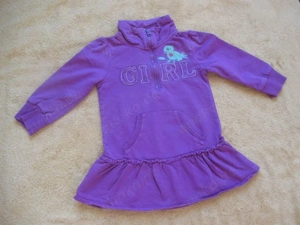 NEU Girls Mädchen Stickerei Print Volant Baumwolle Sweat- Shirt Kleid Topolino Gr. 104- 110 lila