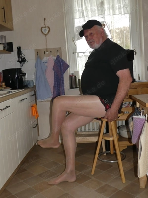 Welcher Herr brauch hilfe Bild 5