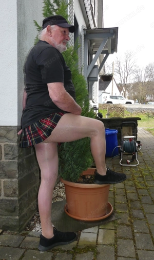 Welcher Herr brauch hilfe Bild 10