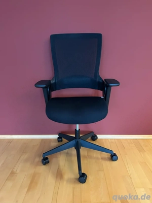 Ergotopia Nextback - Ergonomischer Bürostuhl mit Kopfstütze