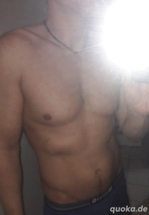 suche dauergeilen hetero bi Kerl dem diskret öfter ein blasen kann