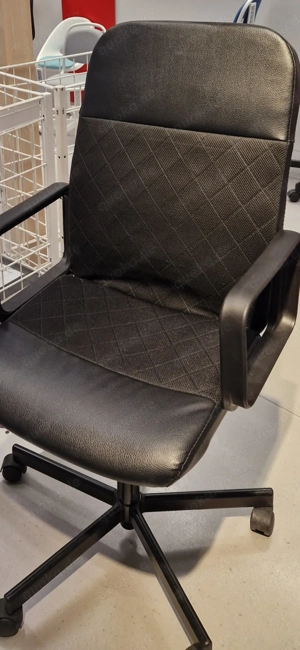 Schreibtischstuhl IKEA