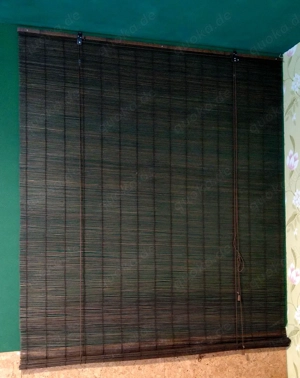 2 dunkelbraune Rollos je 160x120 cm groß, Naturmaterial