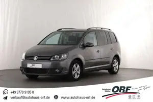 Volkswagen Touran 1.4 TSI AHK NAVI TEMPOMAT PDC SITZHZG ALU
