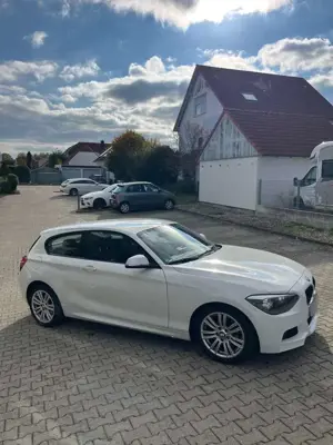 BMW 116 116 i M Performance | F21 | Scheckheft | TÜV 27