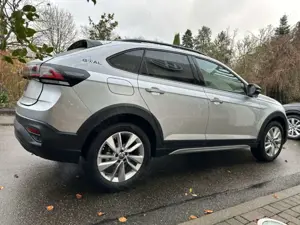 Volkswagen Taigo Goal 1.5 TSI DSG AHK Navi LED ACC Rückfahrkamera Bild 2