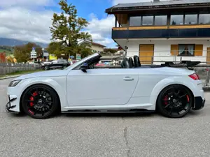 Audi TT RS Roadster APR Stage 555 / Performance Parts Bild 5