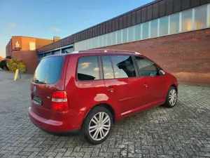 Volkswagen Golf Volkswagen Touran 1.4l 7 Sitzer. Bild 3