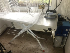 "Veith" Bügeltisch mit Dampferzeuger und Bügeleisen