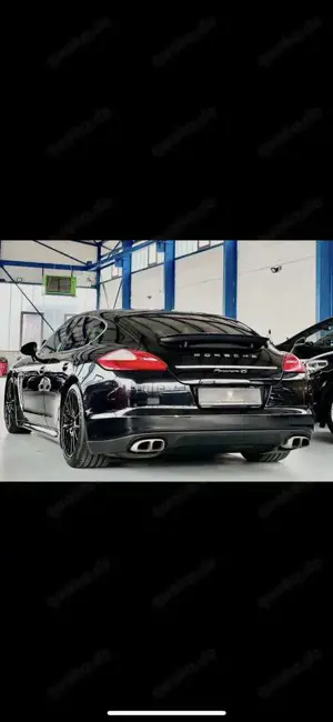 Porsche Panamera 4S PDK BOSE GTS FELGEN