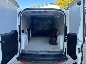 Fiat Doblo Doblò SX Maxi Kasten°Navi°Kamera°Tüv 03/27 Bild 3