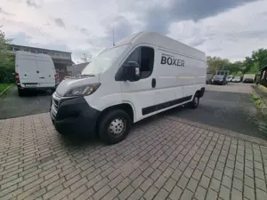 Peugeot Boxer Boxer Premium BlueHD 335 L3H2 Bild 4