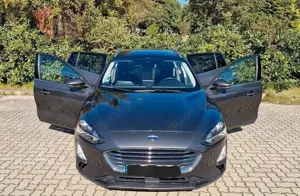 Ford Focus Turnier 2.0 EcoBlue Start-Stopp-System Aut. TITANI