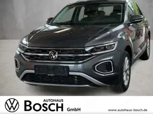 Volkswagen T-Roc 1.5 TSI Style DSG RFK el. Heckklappe Side Bild 1