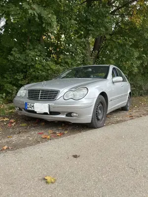 Mercedes-Benz C 200 C 200 Kompressor (203.042) Bild 2