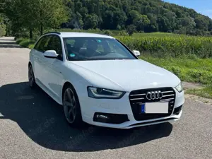Audi A4 A4 Avant 3.0 TDI DPF multitronic S line Sportpaket Bild 2