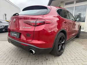 Alfa Romeo Stelvio Super Q4 NAVI KLIMA KAMERA XENON Bild 5