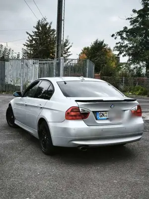 BMW 320 320d DPF Aut.