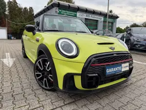 MINI John Cooper Works Cabrio TRIM SONDERFARBE