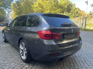 BMW 320 320 d Sport Line Bild 4