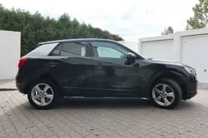 Audi Q2 quattro sport DSG LED Freisprech bluetooth Bild 2