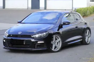 Volkswagen Scirocco R / DSG / Schalensitze