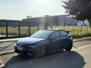 Volkswagen Golf R Performance 4Motion