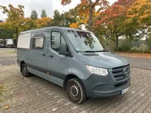 Mercedes-Benz Sprinter Bild 2