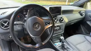 Mercedes-Benz A 180 A 180 BlueEfficiency Style (176.042) Bild 5