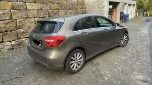 Mercedes-Benz A 180 A 180 BlueEfficiency Style (176.042) Bild 3