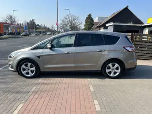 Ford S-Max S-MAX Titanium 7-Sitzer,Vollsusstattung,
