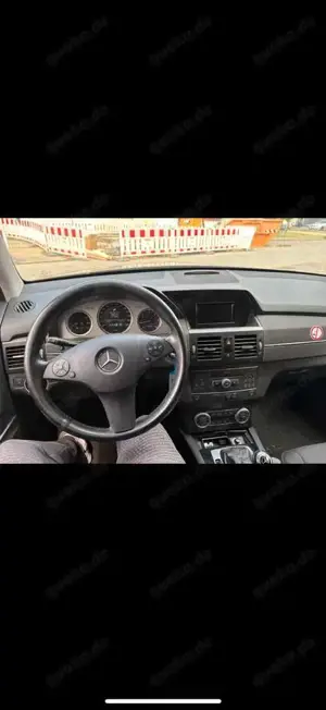 Mercedes-Benz GLK 220 CDI DPF 4Matic BlueEFFICIENCY 7G-TRONIC Bild 5