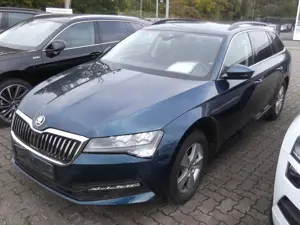 Skoda Superb Ambition 2,0 TDI DSG Standheizung/AHK/Naci/ACC