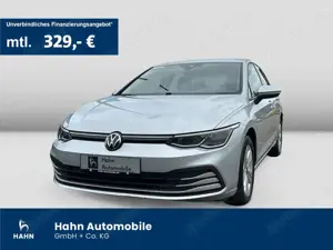 Volkswagen Golf VIII 2.0TDI DSG Life Navi LED ACC App Sitzh