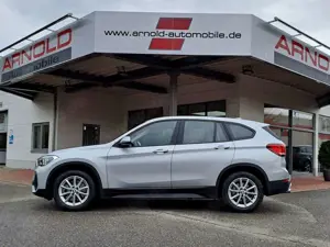 BMW X1 sDrive20i Steptronic DCT (1. Hand,unfallfrei)