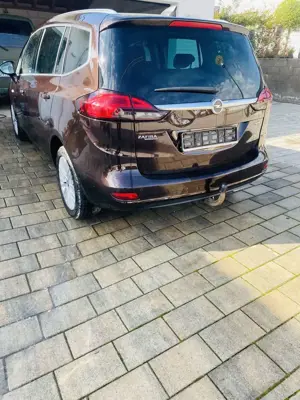 Opel Zafira Tourer 1.4 LPG Turbo ecoFLEX Innovation Bild 4