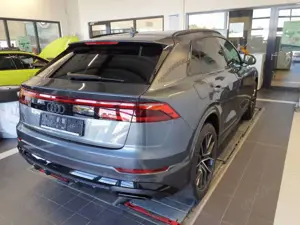 Audi Q8 S line 50 TDI AHK Black Allradlenk BO Pano HD-Mat Bild 5