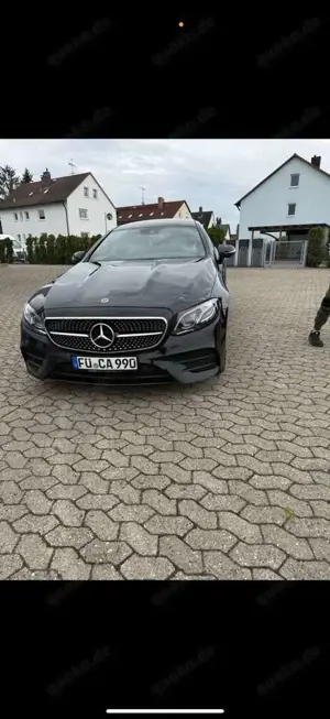 Mercedes-Benz E 300 Coupe 9G-TRONIC AMG Line