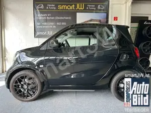 smart forTwo Cabrio 109/ 122 PS Leder Navi Kamera Schaltwippe
