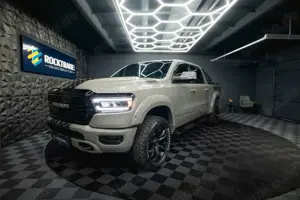 Dodge RAM 5.7 V8 HEMI 4x4 OFFROAD Night PUNISHER 19%